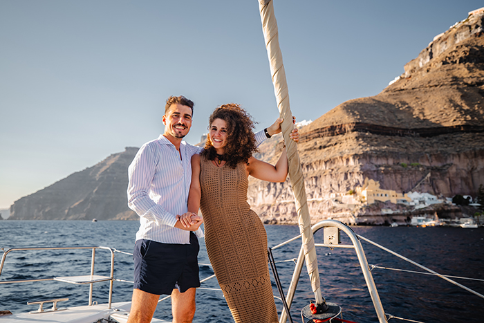 Catamaran Santorini proposal on Mai 2024