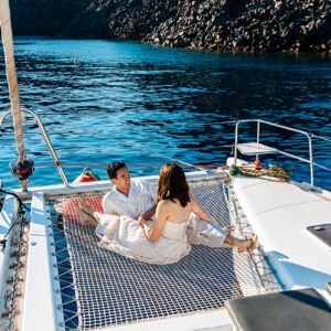 catamaran Santorini full day trip