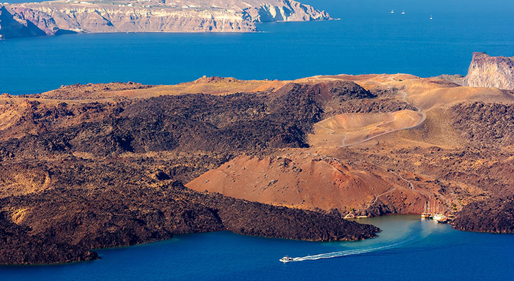 santorini volcano tours